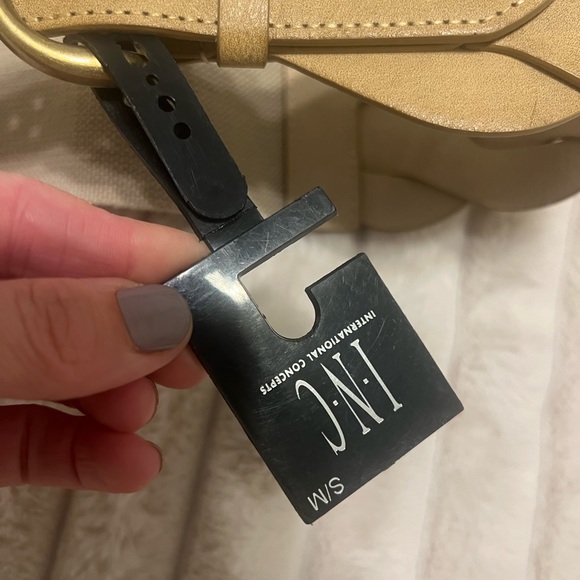 I.N.C. Braided belt - Picture 3 of 8